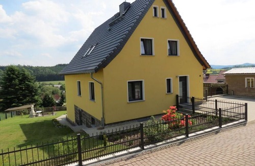 Saupsdorf Apartamento | Apartamento en la planta baja en el Wachberg