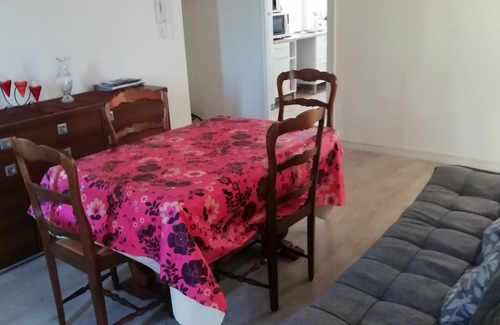 Le Mans Apartamento | Apartamento en planta baja muy alto (8 escalones)