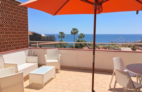 Aci Trezza Apartamento | Apartamento en el mar gran vista a la bahía