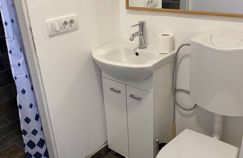Vozdovac Apartamento | apartment on the second floor, spacious, quiet, close to the center.