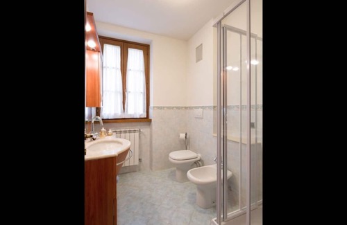 Ponte Buriano Apartamento | Encantador apartamento con piscina y jardín. Wi-fi. Arezzo.