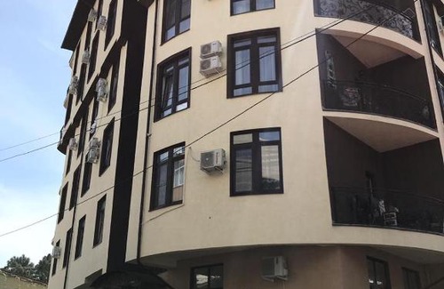 Adler City Centre Apartamento | Apartment on Ulitsa Demokraticheskaya