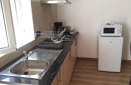 Fonte do Bispo Apartamento | Estudio en medio de naranjos y olivos.