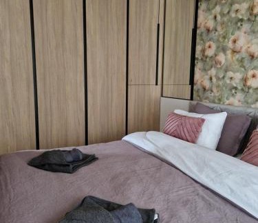 Divcibare Apartamento | Apartment Ornament Lux