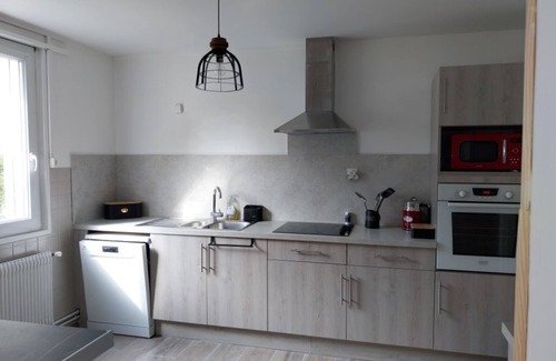 Saint-Omer Apartamento | Apartment overlooking Notre Dame Cathedral, Hyper center.