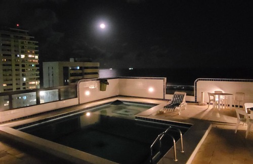 Pina Apartamento | Apartment overlooking the sea, rooftop pool.