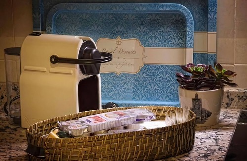 Toledo City Center Apartamento | Apartment 'Palace Suite' Toledo with Balcony, Wi-Fi and Air Conditioning