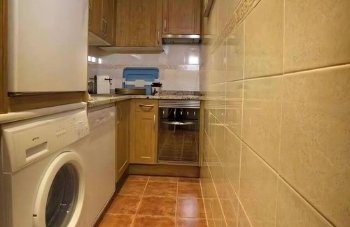Toledo City Center Apartamento | Apartment 'Palace Suite' Toledo with Balcony, Wi-Fi and Air Conditioning