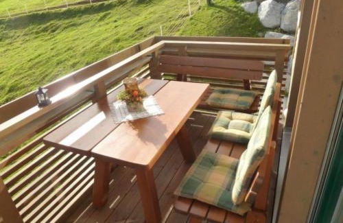Oeschseite Apartamento | Apartment Panorama- Chalet by Interhome