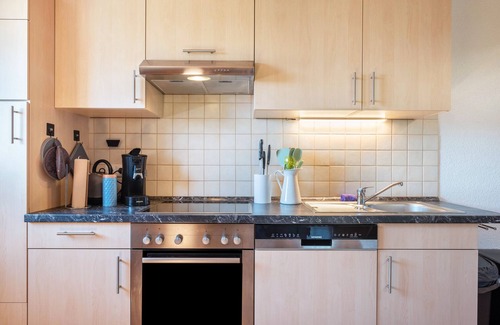 Schonach im Schwarzwald Apartamento | Apartamento 'Panoramablick, 85qm' con terraza compartida, jardín compartido y Wi-Fi