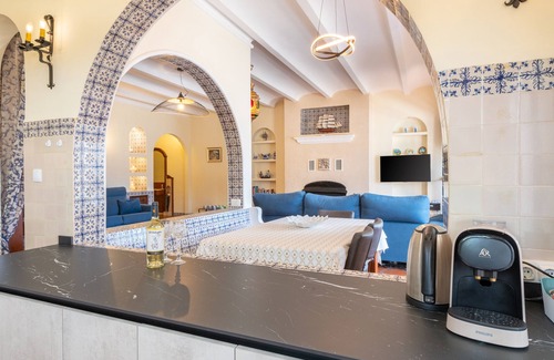 Soller Apartamento | Apartamento 'Petit Palau' con vistas al mar, terraza privada y Wi-Fi