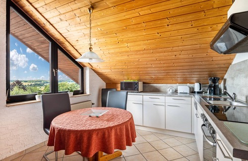 Dilsberg Apartamento | Apartamento 'Petrik' con terraza privada, jardín compartido y Wi-Fi