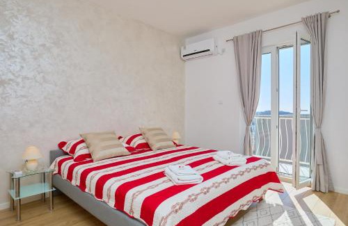 Gruz Apartamento | Apartment Piano