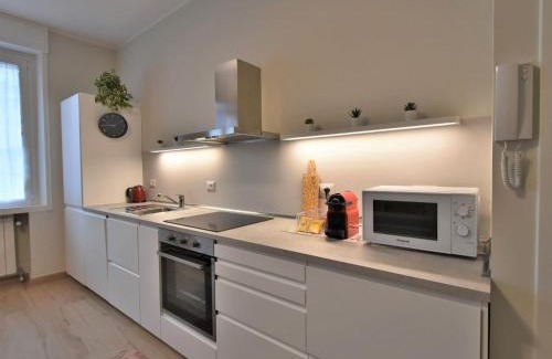 Centro Direzionale Apartamento | Apartment Pirelli Central Station Apartment by Interhome