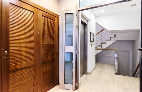 Jaen Apartamento | Apartamento "Piso Jaén Calle La Luna" con Terraza y Wi-Fi
