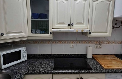 Leon XIII-Los Naranjos Apartamento | Apartamento 'Próximo Basílica Macarena' con Wi-Fi y Aire Acondicionado