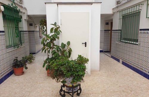 Leon XIII-Los Naranjos Apartamento | Apartamento 'Próximo Basílica Macarena' con Wi-Fi y Aire Acondicionado