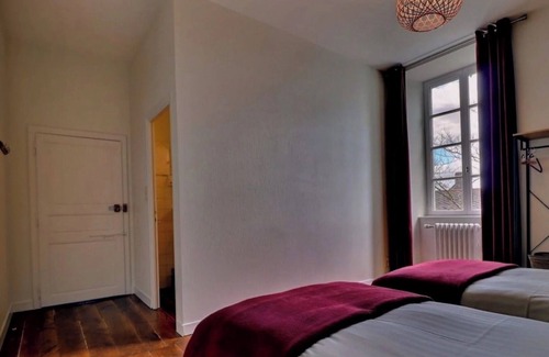 Tremblay Apartamento | Apartment 'Pivoine' with Shared Terrace, Shared Garden and Wi-Fi