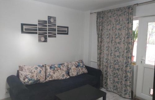 Ploiesti Apartamento | Apartment Ploiesti
