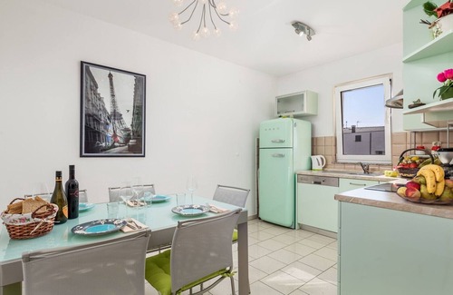 Zidarici Apartamento | Apartman Pole in Malinska