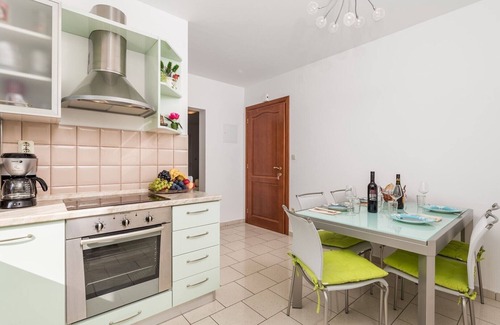 Zidarici Apartamento | Apartman Pole in Malinska