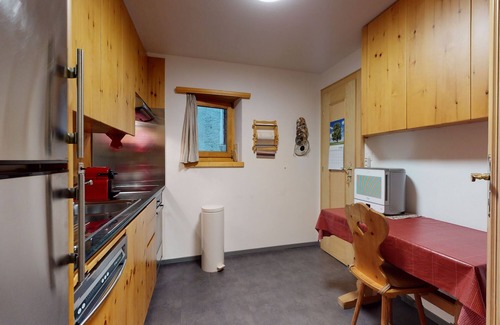 Samedan Apartamento | Apartment Pradè - 4.5-Room Apartment with Terrace