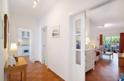 Prainha Apartamento | Apartamento 'Prainha Paradise - Algarve' con piscina compartida, Wi-Fi y aire acondicionado.