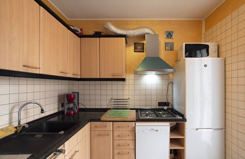 San Zeno di Montagna Apartamento | Apartamento "Pure Relax Between Lake and Mountains" con piscina, terraza, jacuzzi y Wi-Fi