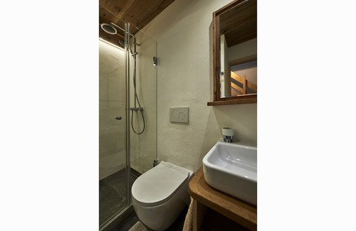 Klosters Platz Apartamento | Apartamento 'Randulina' con terraza compartida, jardín privado y Wi-Fi