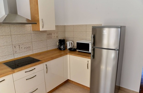 Milcetici Apartamento | Apartamento REA 4 + 2 **** con balcón y vista al mar, aire acondicionado