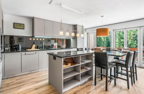 Chermignon Apartamento | Apartment Reseda 3-23 by Interhome