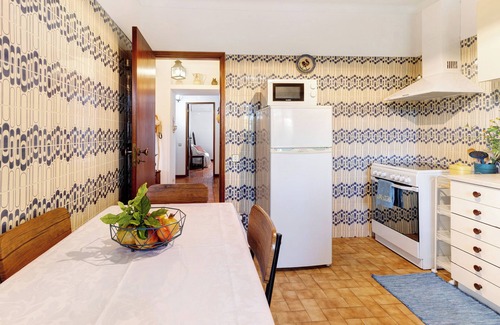 Caminha Apartamento | Apartamento 'Retro Beach House Moledo' con vistas a la montaña, Wi-Fi y aire acondicionado.