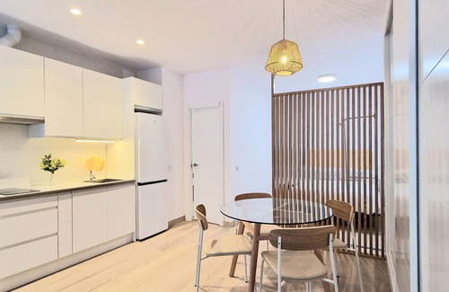 San Carlos-Tartessos Apartamento | Apartment 'Ritual Sevilla' with Wi-Fi and Air Conditioning