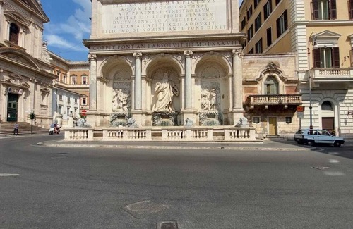 Repubblica Casa | Apartment Rome 18 Via Nazionale 18, ROME ITALY