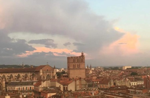 Saint-Georges Apartamento | Apartment "Rooftop Terrasse 360° Hypercentre" with Wi-Fi & A/C