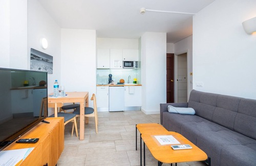 Portocolom Apartamento | Apartamento 'Room 304' con piscina compartida, Wi-Fi y aire acondicionado