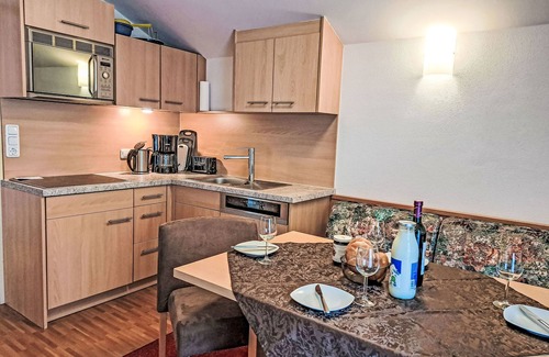 Mayrhofen Apartamento | Apartamento Rosa by Interhome