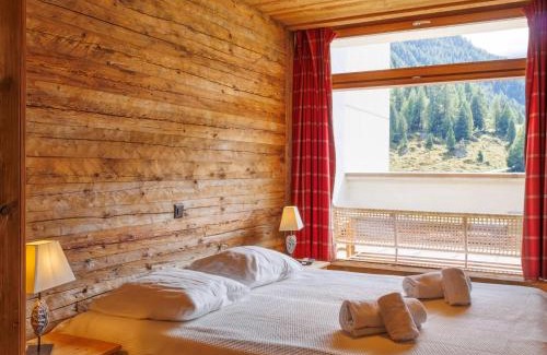 Noveli Apartamento | Apartment Rosablanche D Attique by Interhome