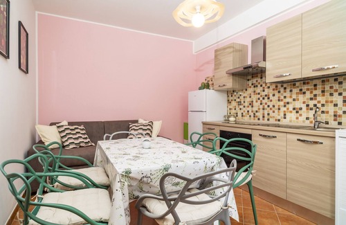Piedimonte Etneo Apartamento | Apartamento 'S Gerardo House' con vistas a la montaña, Wi-Fi y aire acondicionado
