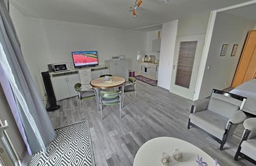 Rathaus Apartamento | Apartment`s Nr 2, 2b und 2C in Stuttgart Stadtmitte
