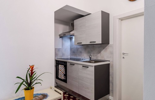 Cima Apartamento | Apartment Sabo by Interhome