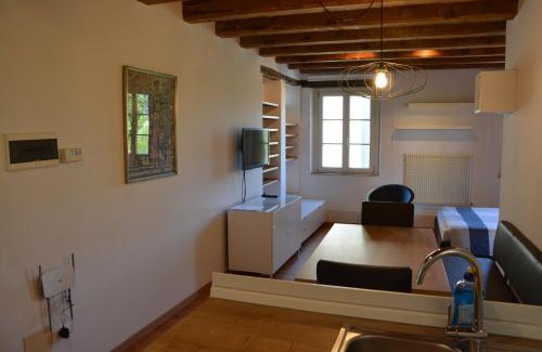 Colugna Apartamento | Apartment San Bernardo