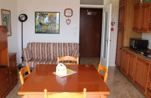 Montioni Apartamento | Apartamento Sauda by Interhome