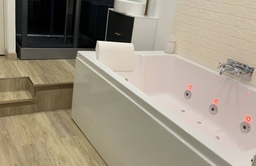 Paroisse Notre-Dame Apartamento | Apartment Sauna & Spa - Nahleo Scandinave