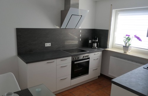 Ofterdingen Apartamento | Apartamento 'Schneckenhaus' con Terraza Privada y Wi-Fi