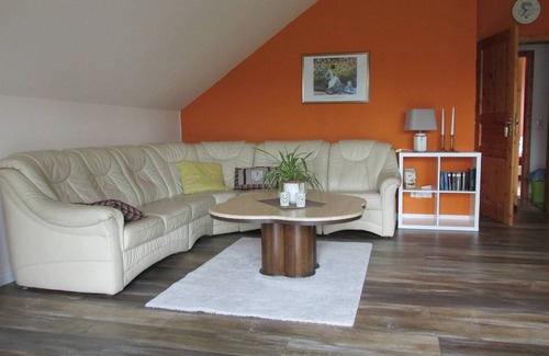 Hanstedt Apartamento | Apartamento 'Schwienautal' con jardín privado y balcón