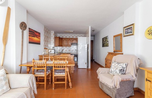 Almunecar Apartamento | "Apartment sea-front" con piscina y Wi-Fi