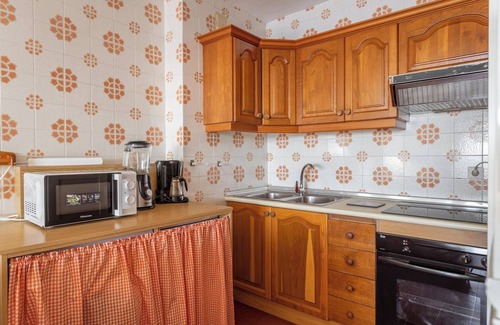 Almunecar Apartamento | "Apartment sea-front" con piscina y Wi-Fi