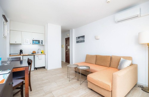 Portocolom Apartamento | Apartamento 'Sea View Room 106' con piscina compartida, Wi-Fi y aire acondicionado.
