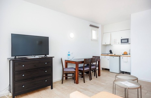 Portocolom Apartamento | Apartamento 'Sea View Room 106' con piscina compartida, Wi-Fi y aire acondicionado.